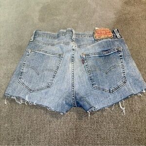 LEVIS 512 Cut Off Denim Jean Shorts Jorts - 32